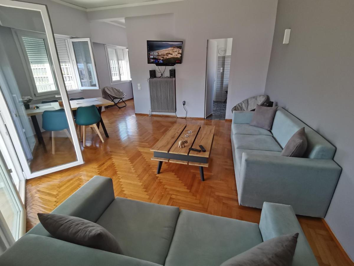 Apartament Penthouse Spacious W Super Wifi & Terrace, 2 Min From Metro Ateny Zewnętrze zdjęcie