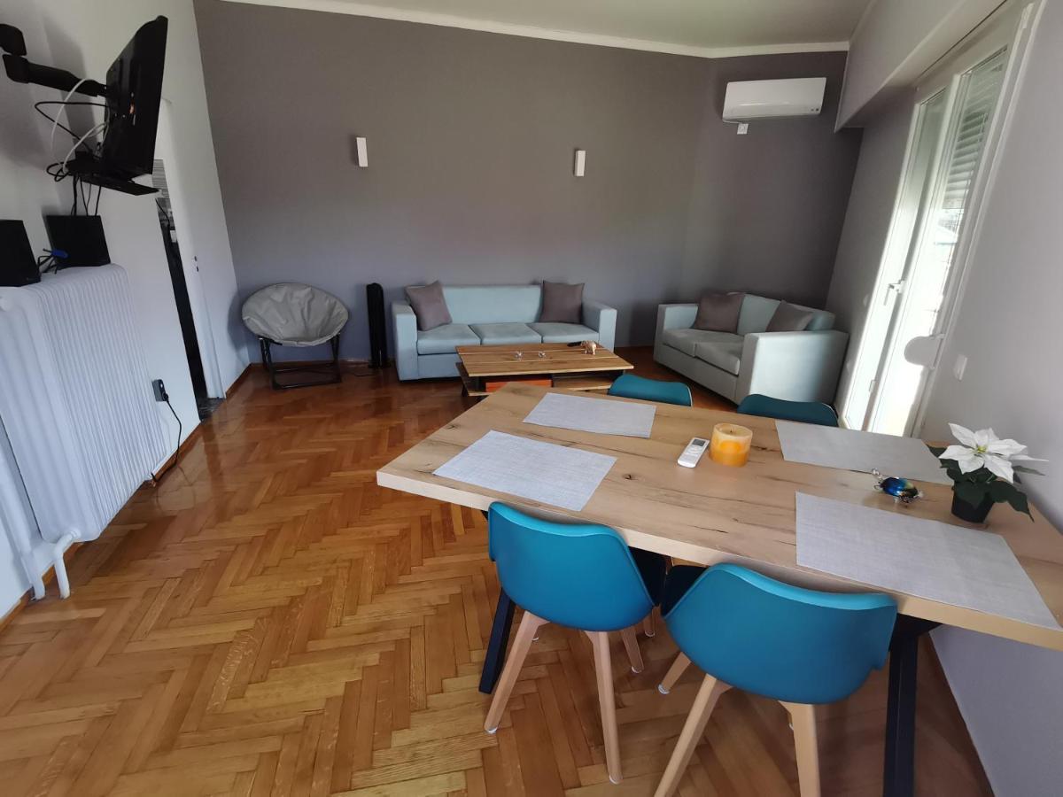 Apartament Penthouse Spacious W Super Wifi & Terrace, 2 Min From Metro Ateny Zewnętrze zdjęcie